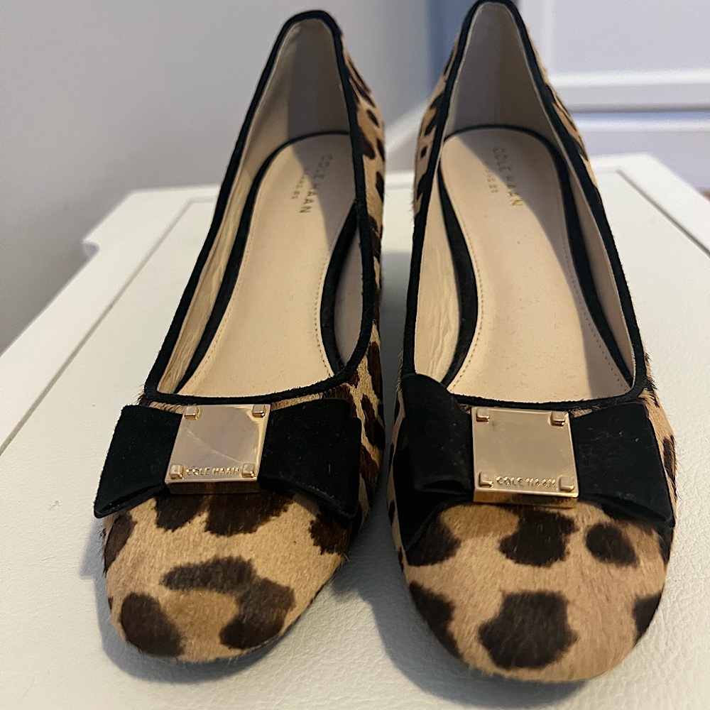 Cole Haan Shoes | Women's Tali Bow Pump | Leopard - Genuine Calf Hair | Sz 8